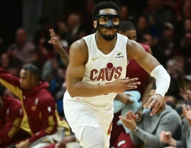 体育平台-续约只是骑士一厢情愿 米切尔去向将撼动联盟格局