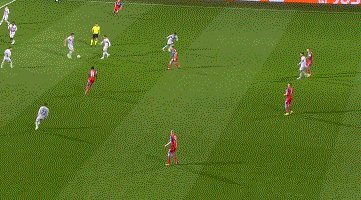 开云体育官网-【欧冠】费兰2球 拉菲尼亚2助攻  巴萨4比2客胜